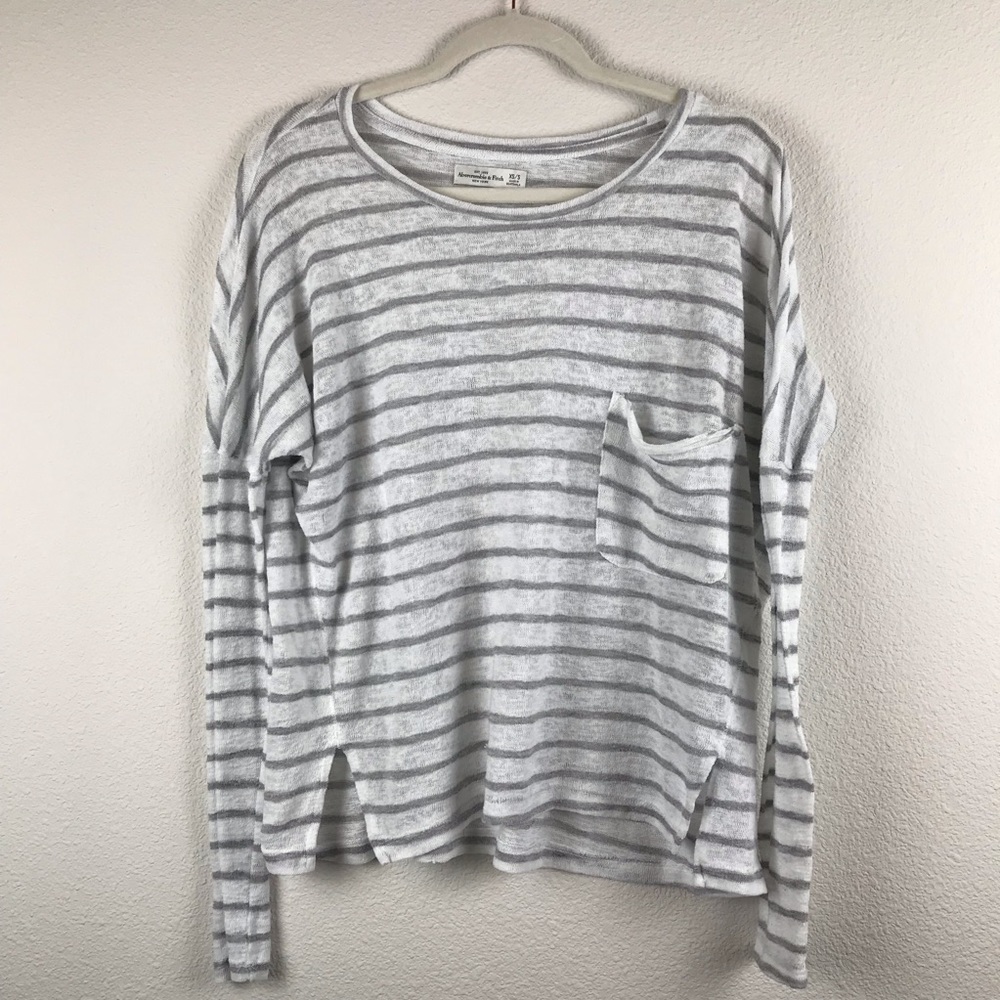 Abercrombie & Fitch Top